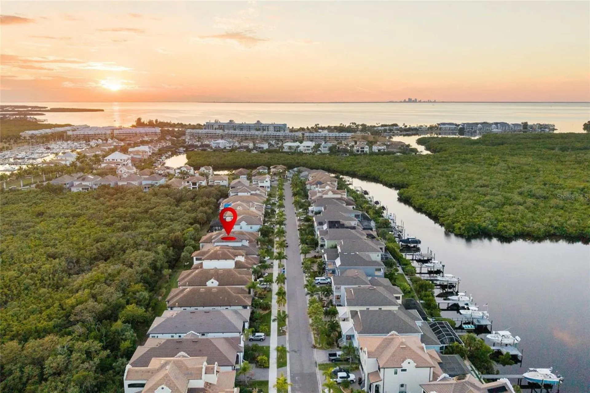 1025 Seagrape Drive Ruskin FL 33570