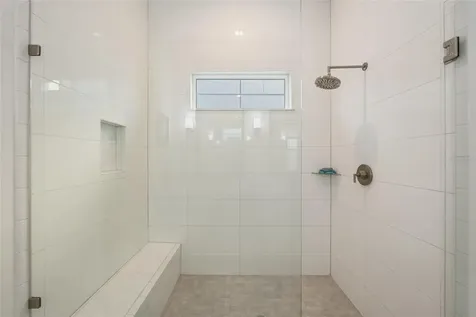 1025 Seagrape Drive Ruskin FL 33570