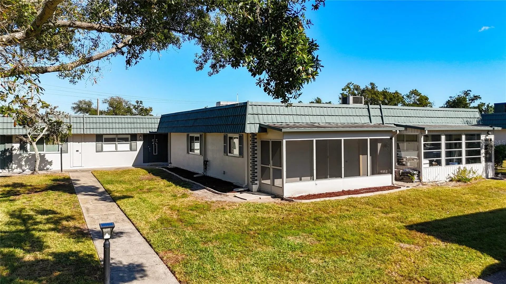 1811 Bedford Lane Sun City Center FL 33573
