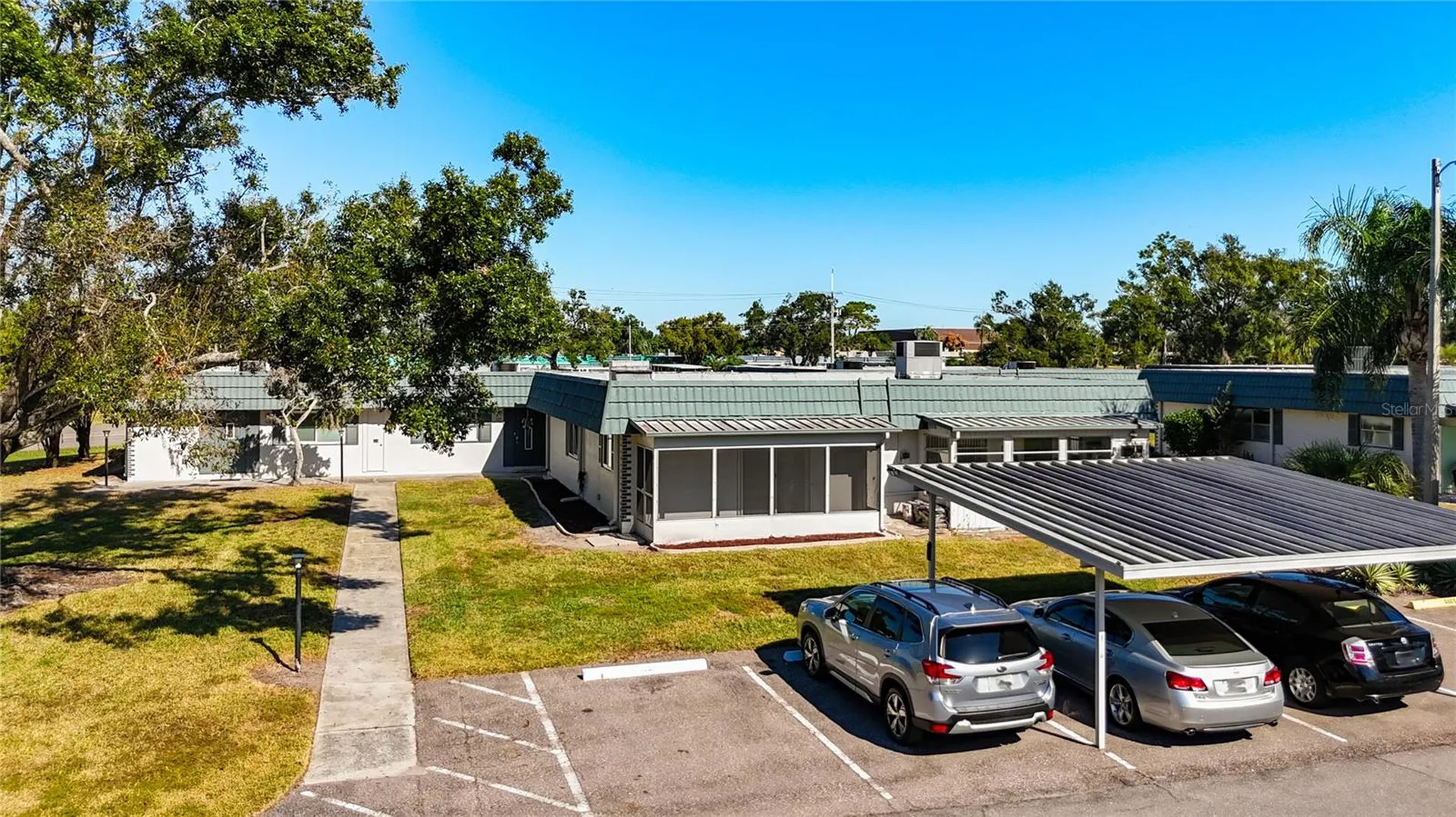 1811 Bedford Lane Sun City Center FL 33573