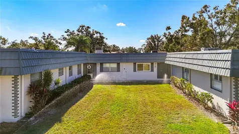 1811 Bedford Lane Sun City Center FL 33573