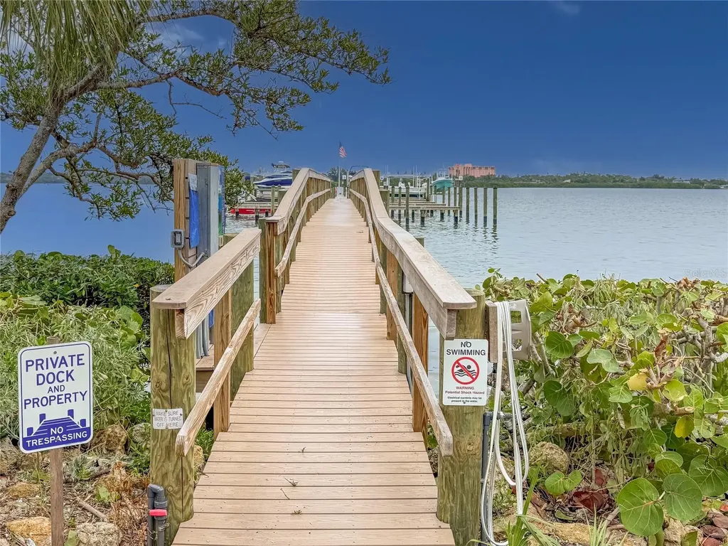 8735 Midnight Pass Road Sarasota FL 34242