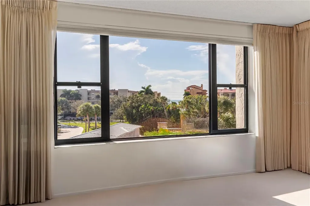 8735 Midnight Pass Road Sarasota FL 34242