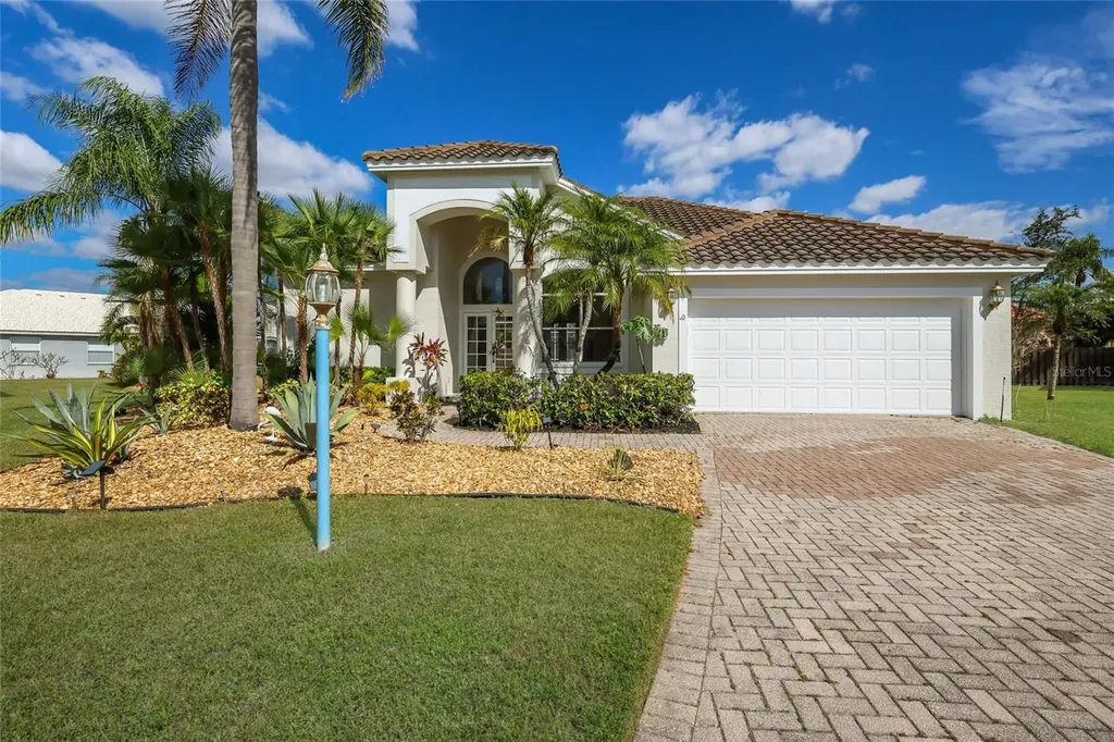 7111 41st Lane E Sarasota FL 34243