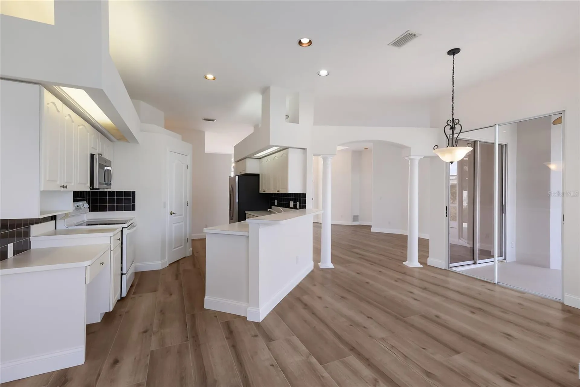7111 41st Lane E Sarasota FL 34243