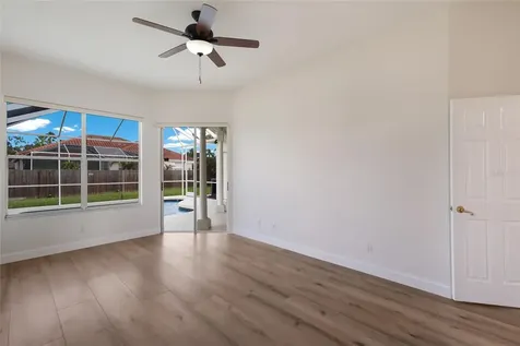7111 41st Lane E Sarasota FL 34243