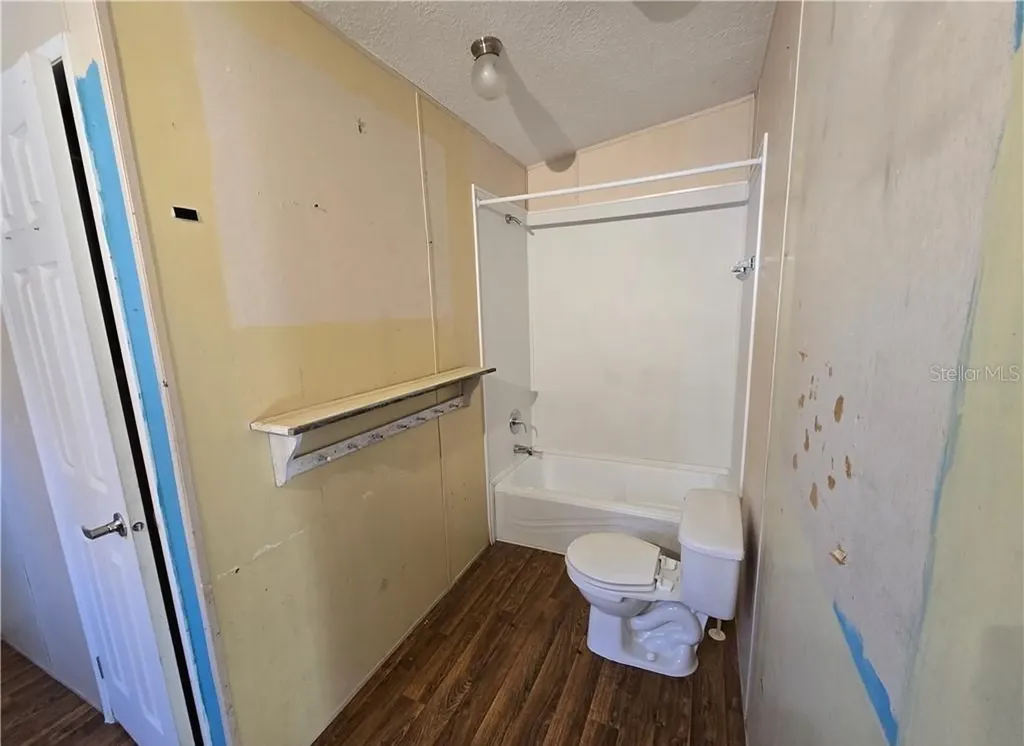 120 Shelby Street Sebring FL 33876