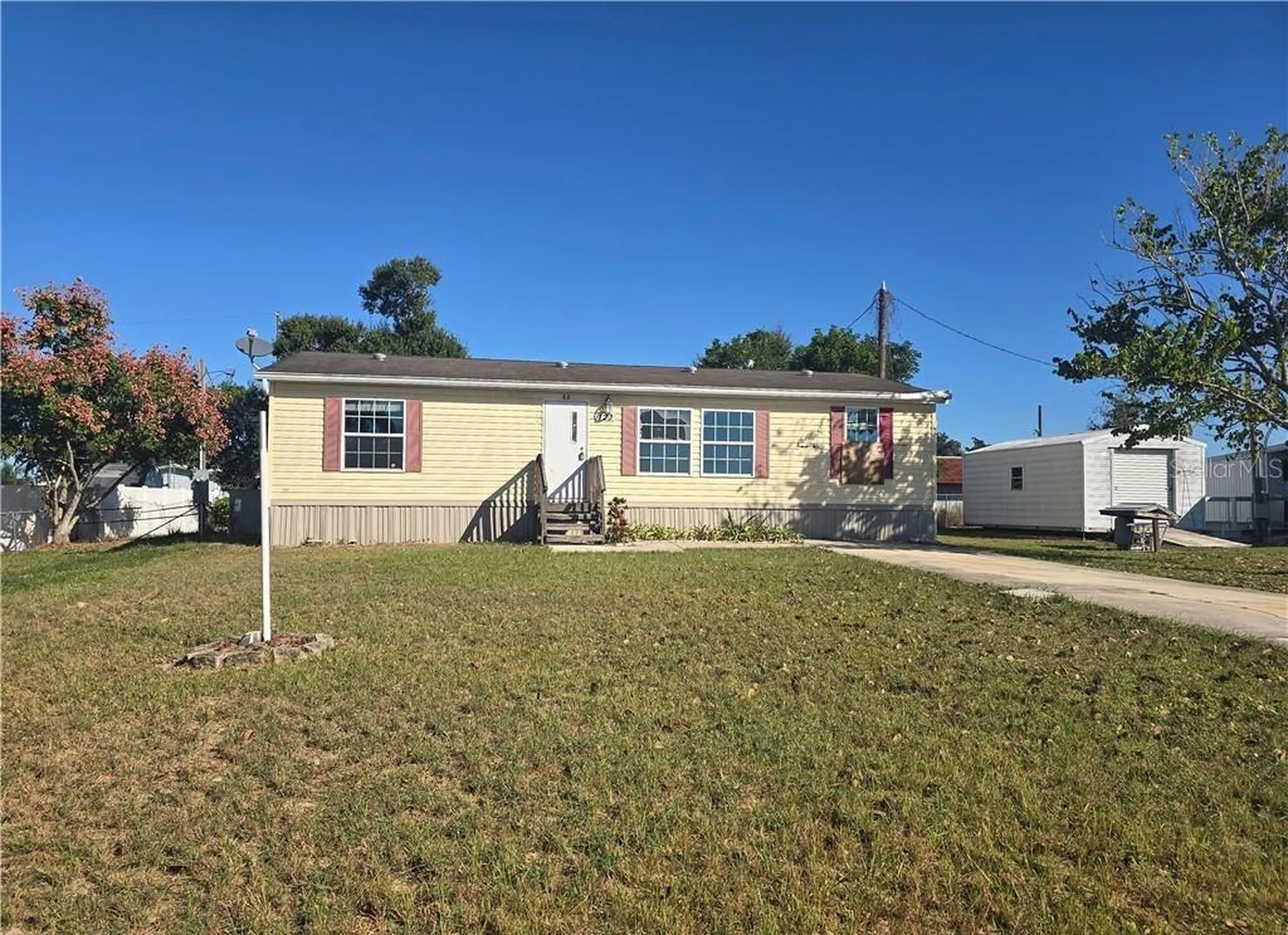 120 Shelby Street Sebring FL 33876