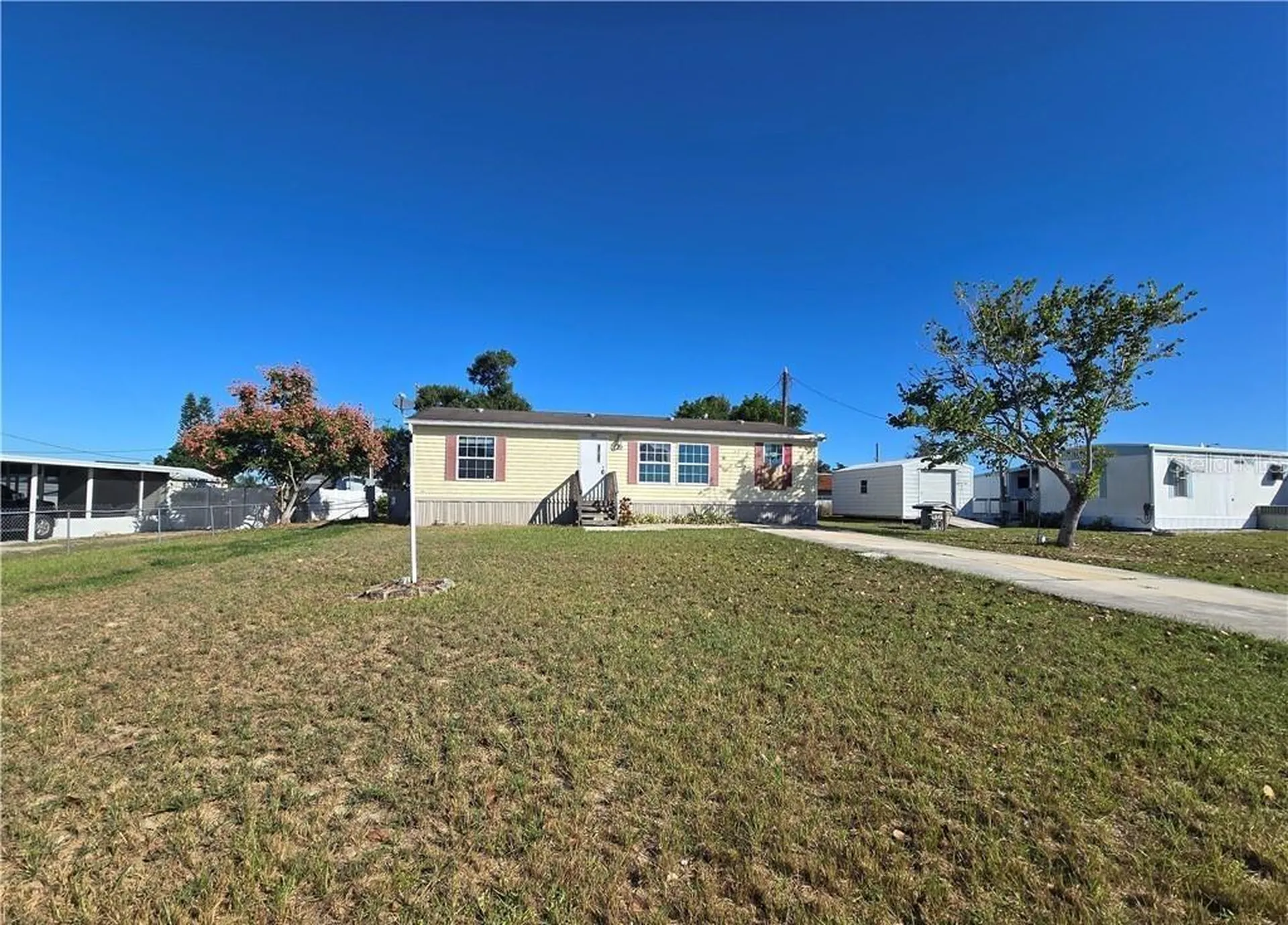 120 Shelby Street Sebring FL 33876