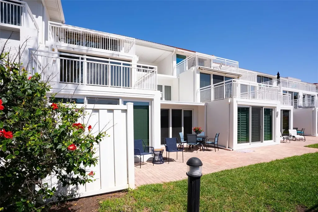 5055 Gulf Of Mexico Drive Longboat Key FL 34228