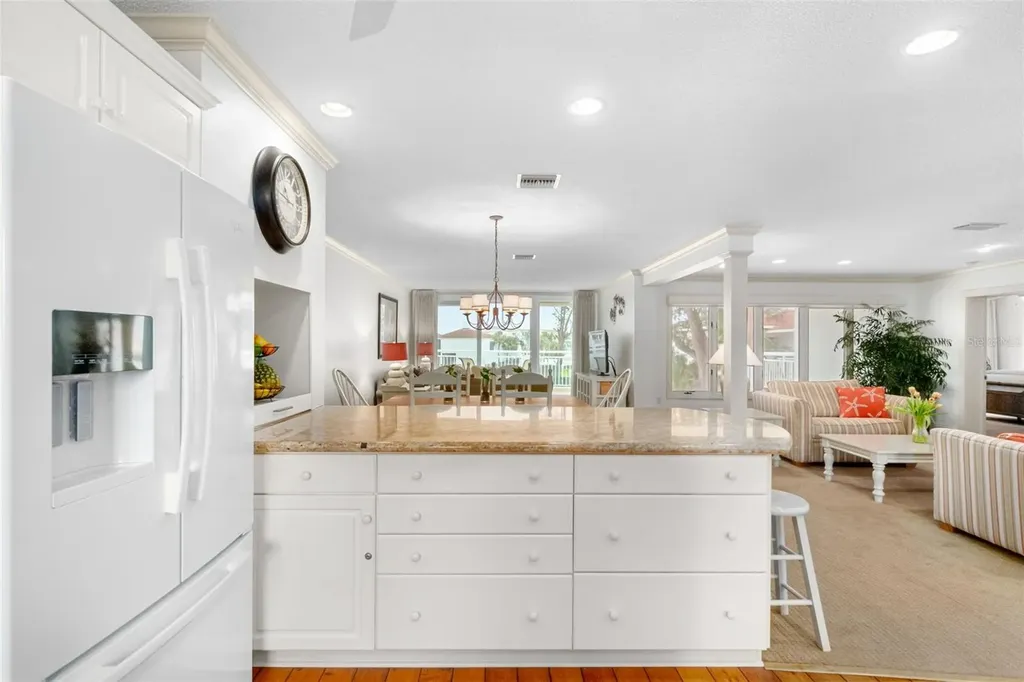 5055 Gulf Of Mexico Drive Longboat Key FL 34228