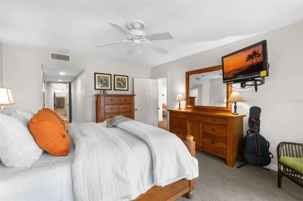 5055 Gulf Of Mexico Drive Longboat Key FL 34228