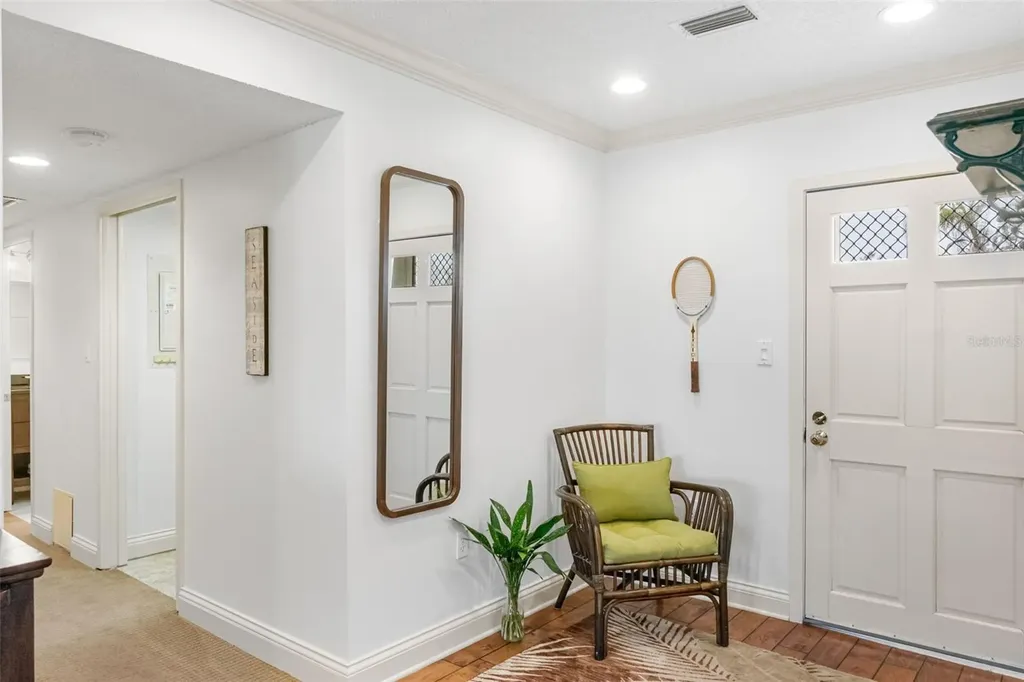 5055 Gulf Of Mexico Drive Longboat Key FL 34228