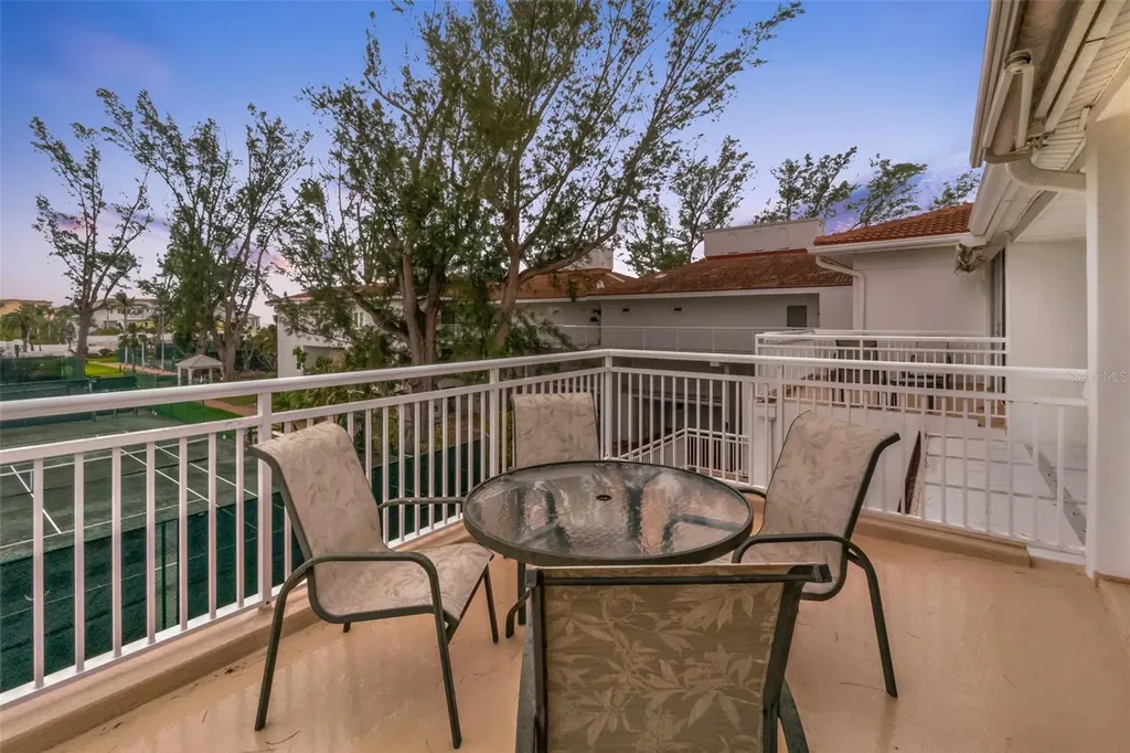 5055 Gulf Of Mexico Drive Longboat Key FL 34228