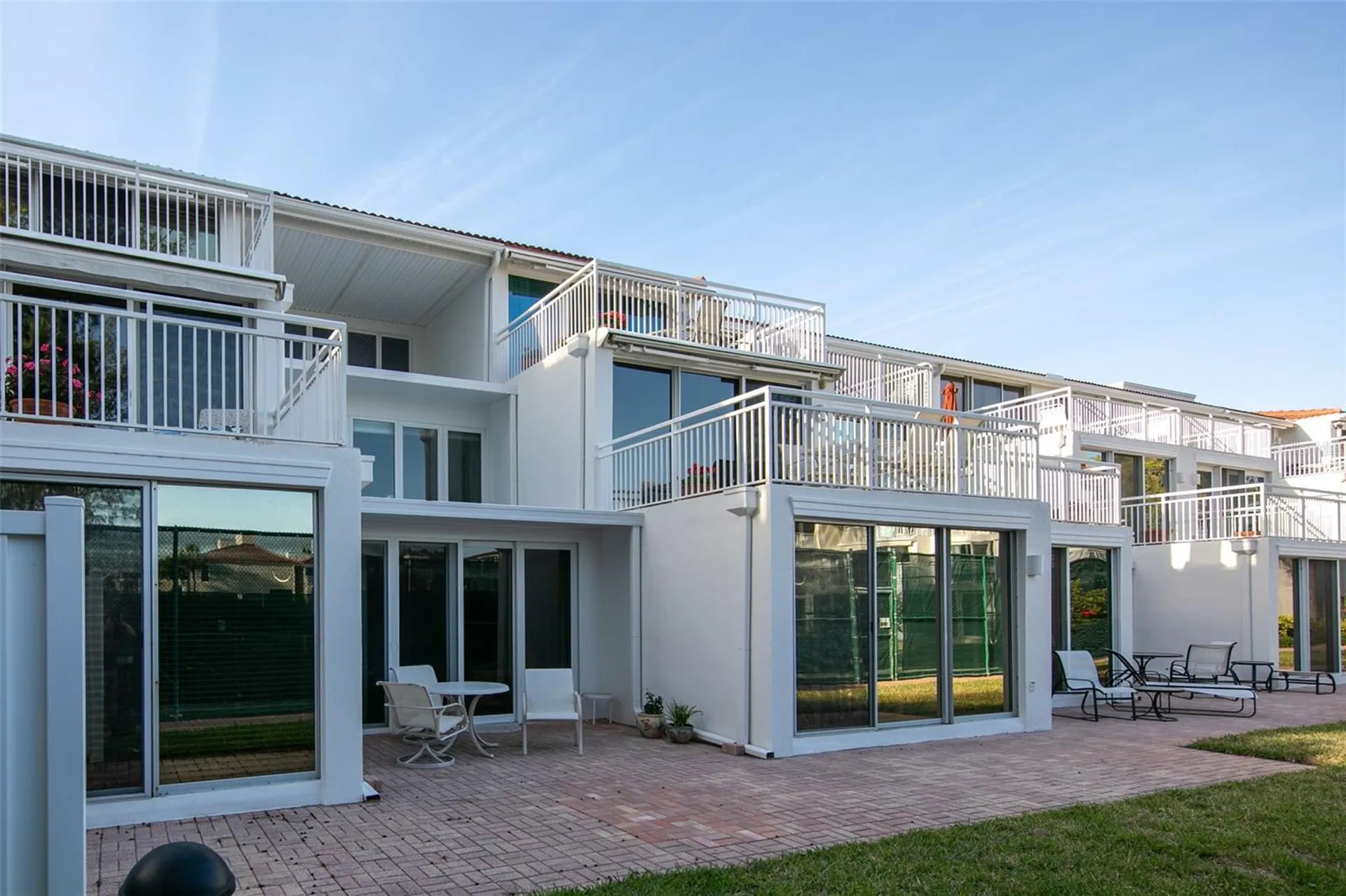 5055 Gulf Of Mexico Drive Longboat Key FL 34228