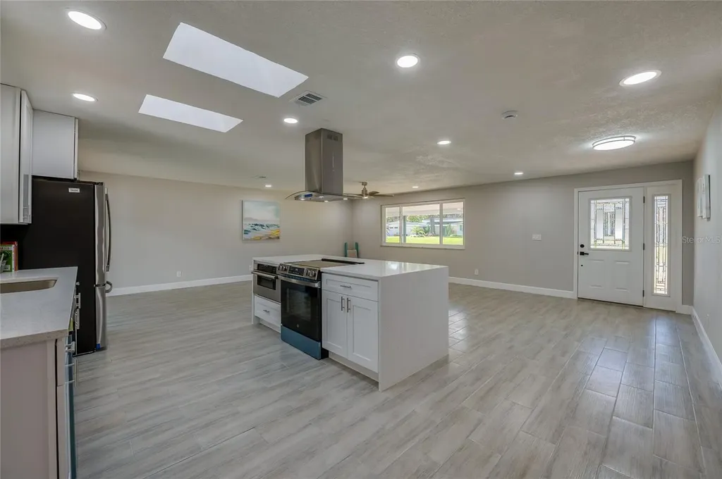 71 N St Andrews Drive Ormond Beach FL 32174