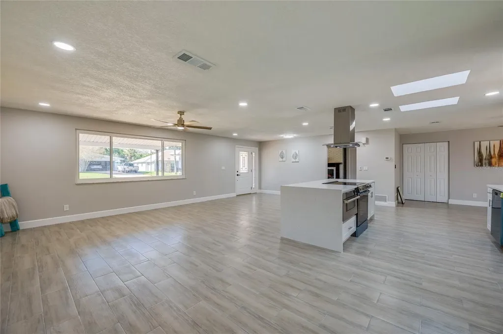 71 N St Andrews Drive Ormond Beach FL 32174