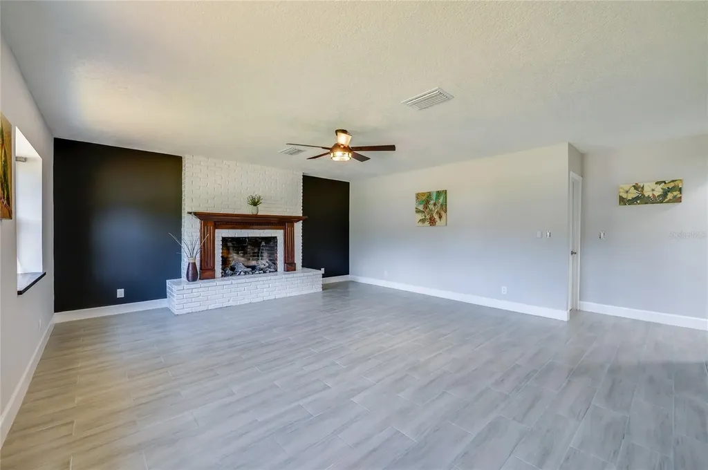 71 N St Andrews Drive Ormond Beach FL 32174