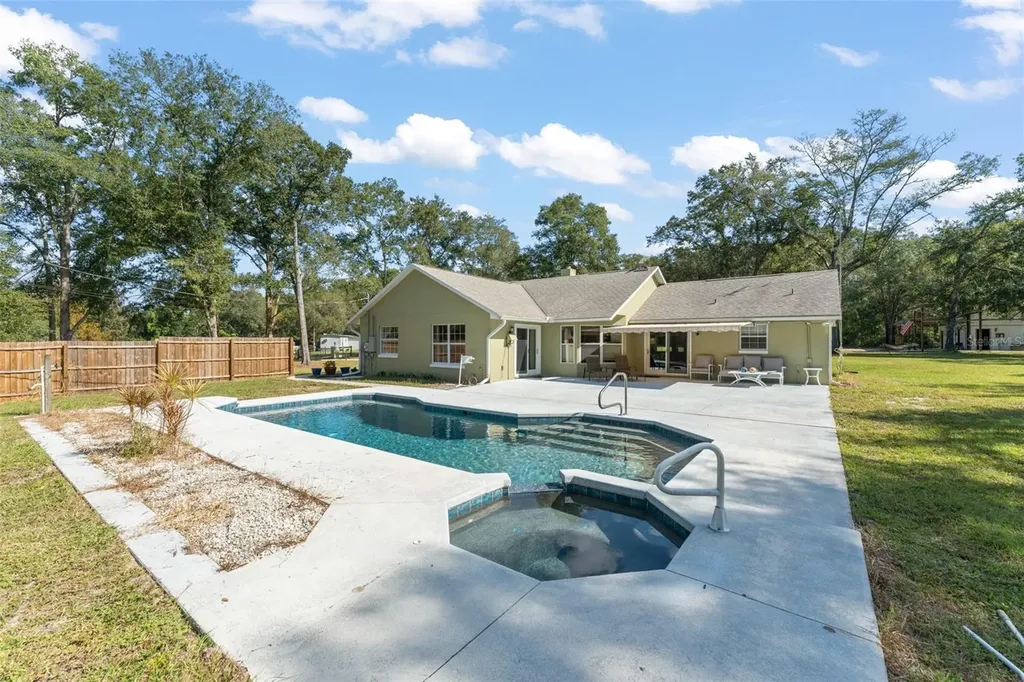 22126 Quale Grove Road Eustis FL 32736