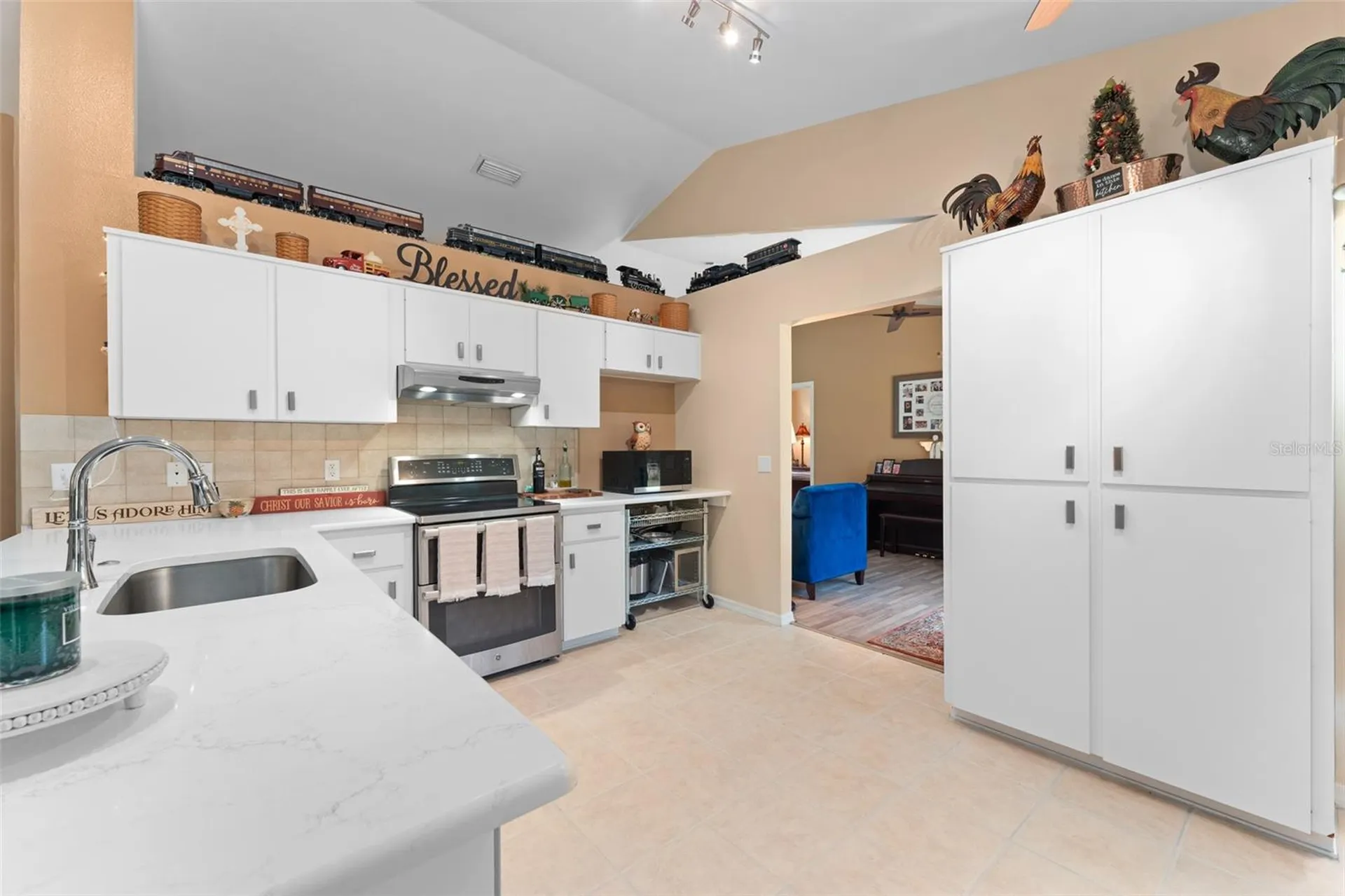 22126 Quale Grove Road Eustis FL 32736