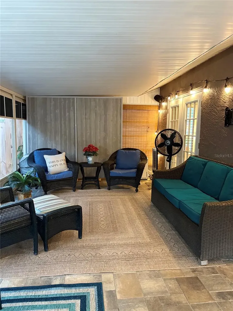 802 Woodhill Court Palm Harbor FL 34683