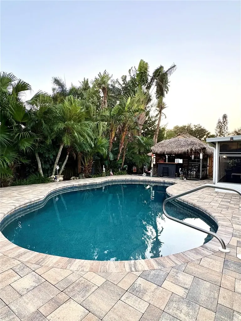 802 Woodhill Court Palm Harbor FL 34683