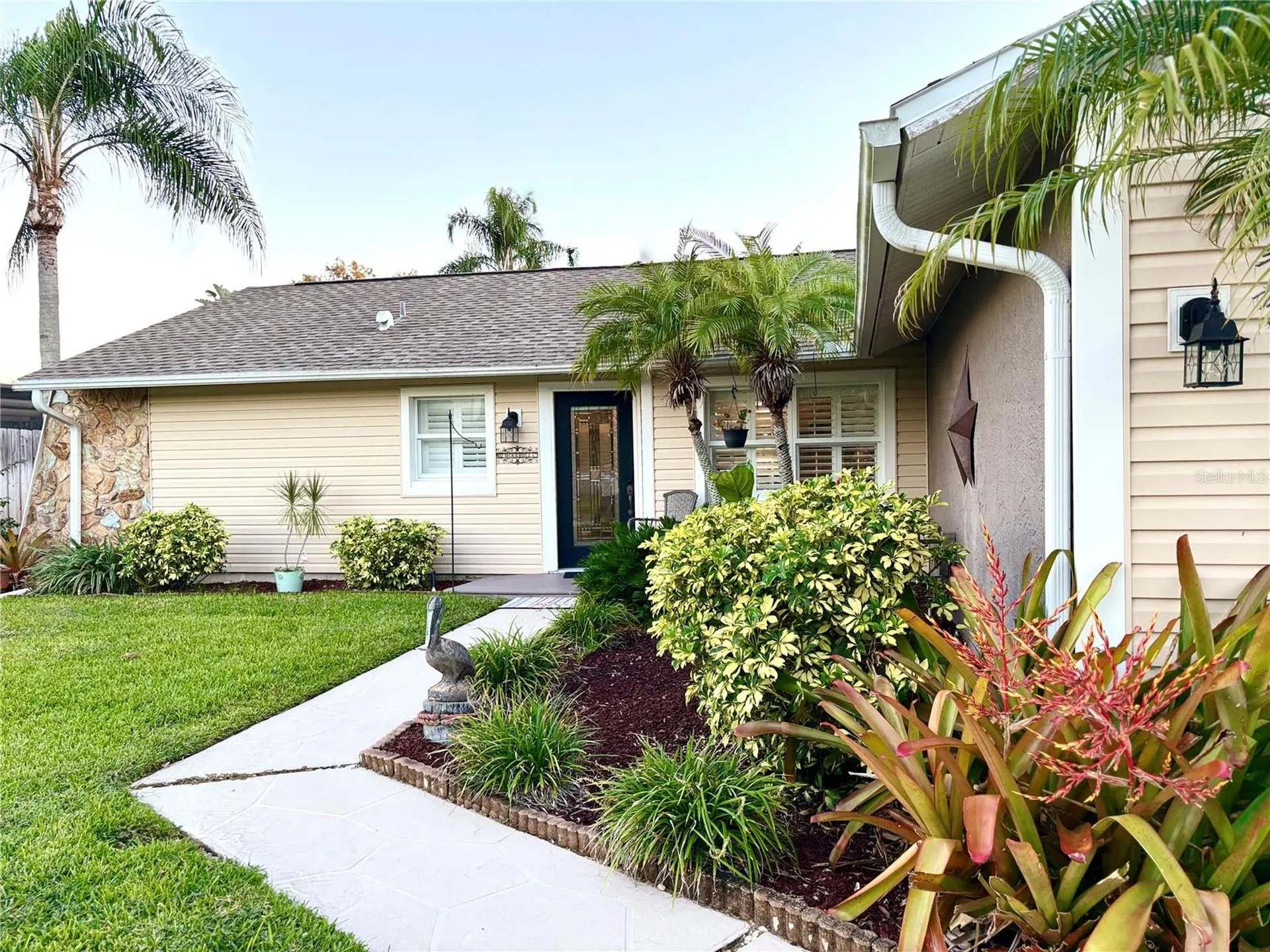 802 Woodhill Court Palm Harbor FL 34683