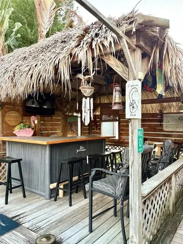 802 Woodhill Court Palm Harbor FL 34683