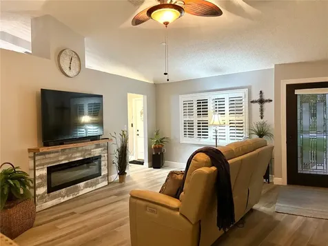 802 Woodhill Court Palm Harbor FL 34683