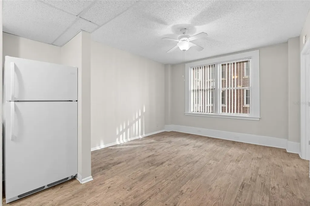 411 1st Avenue N St Petersburg FL 33701