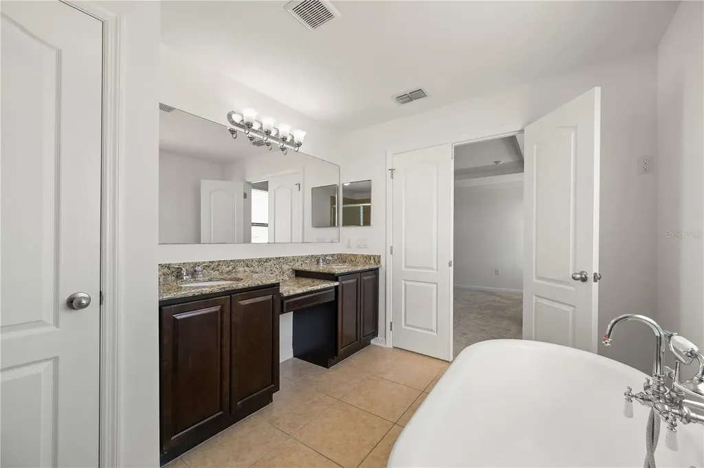 4069 River Bank Way Port Charlotte FL 33980