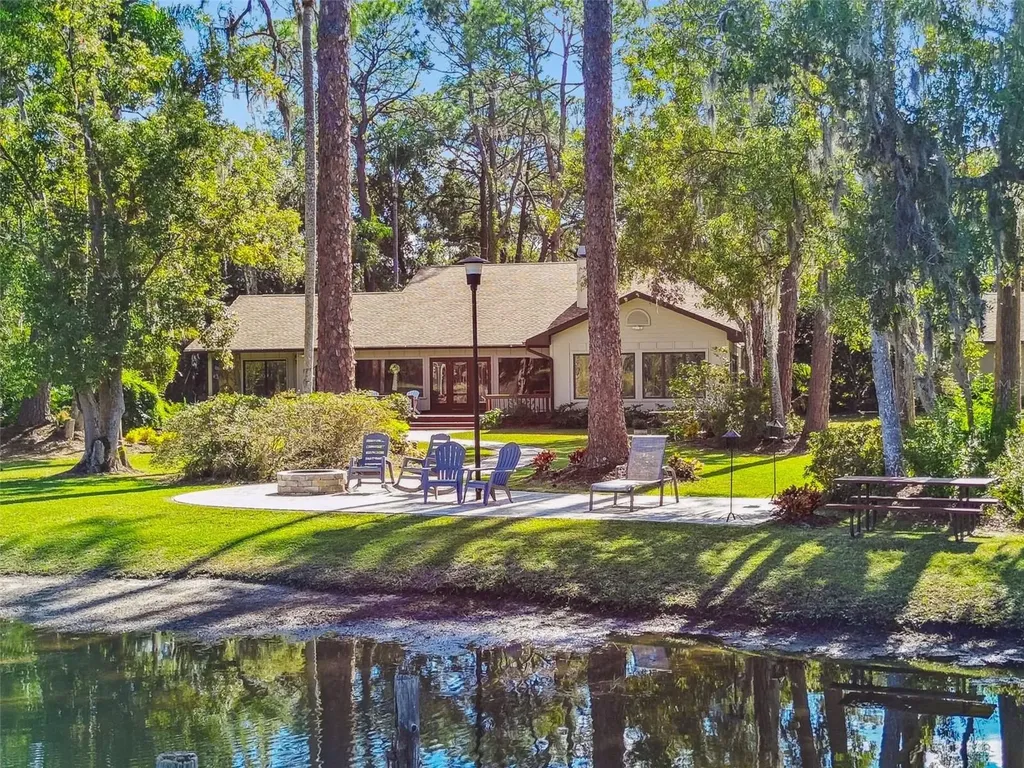 8011 N Mobley Road Odessa FL 33556
