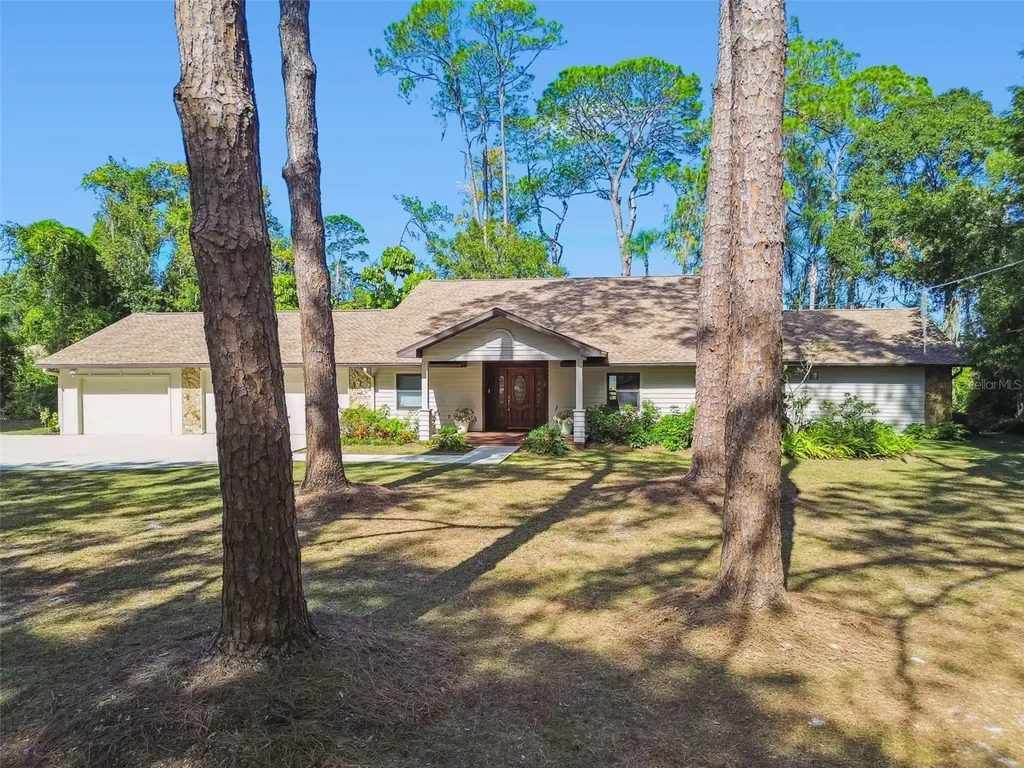 8011 N Mobley Road Odessa FL 33556