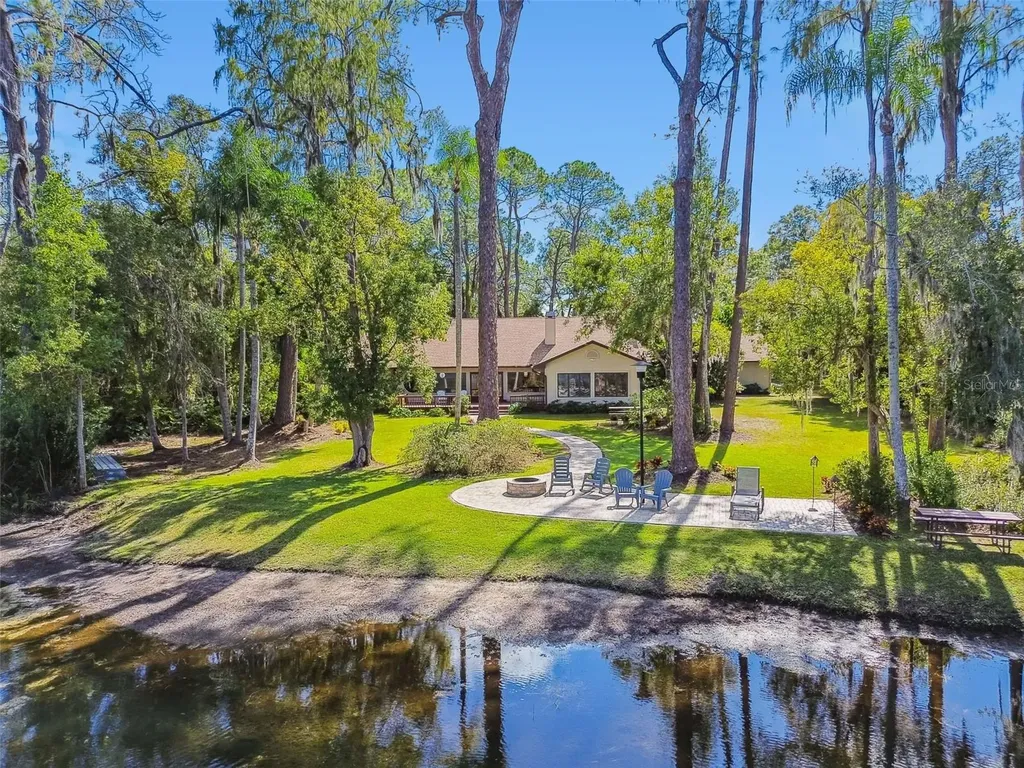 8011 N Mobley Road Odessa FL 33556