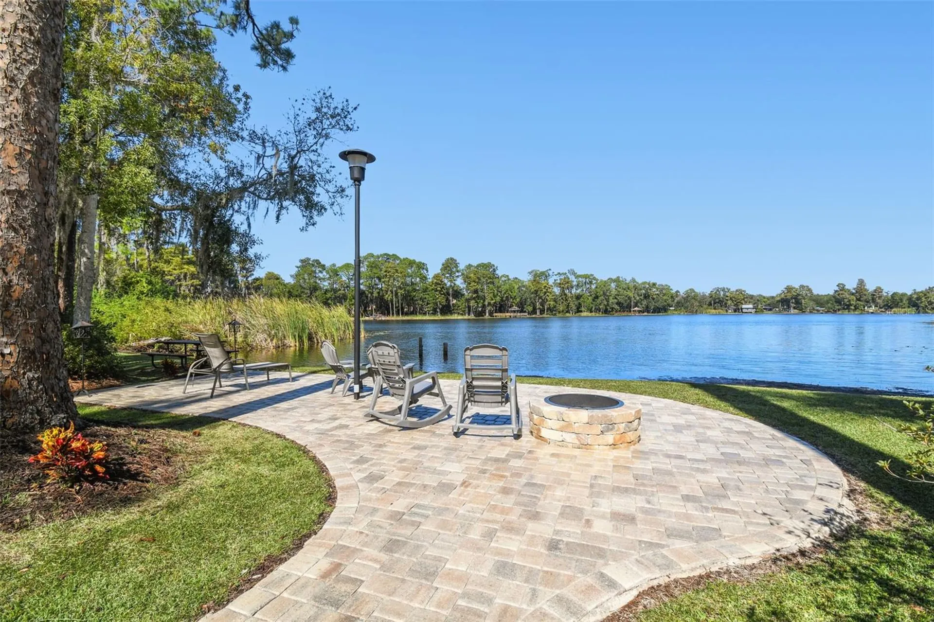 8011 N Mobley Road Odessa FL 33556