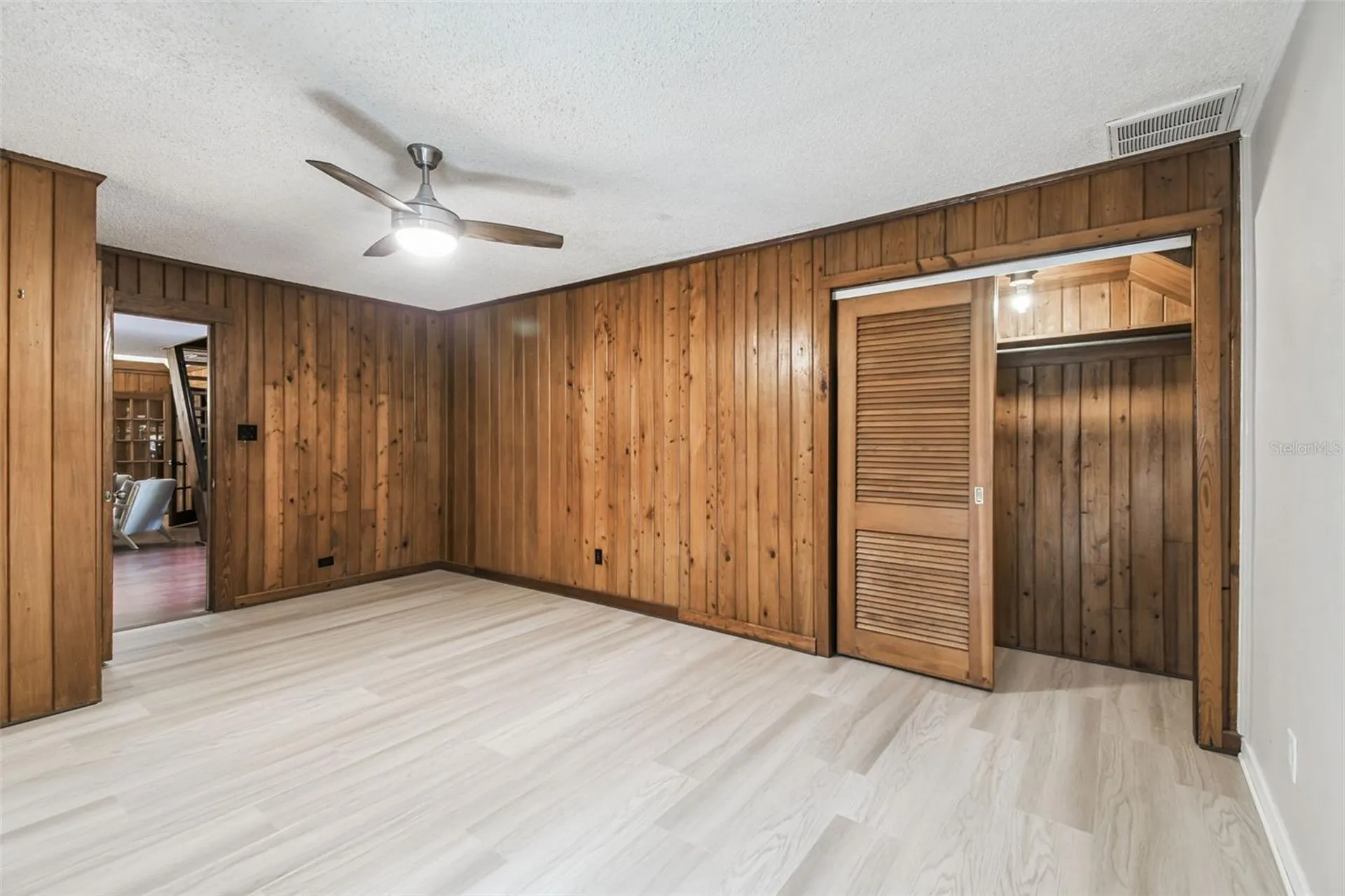 8011 N Mobley Road Odessa FL 33556