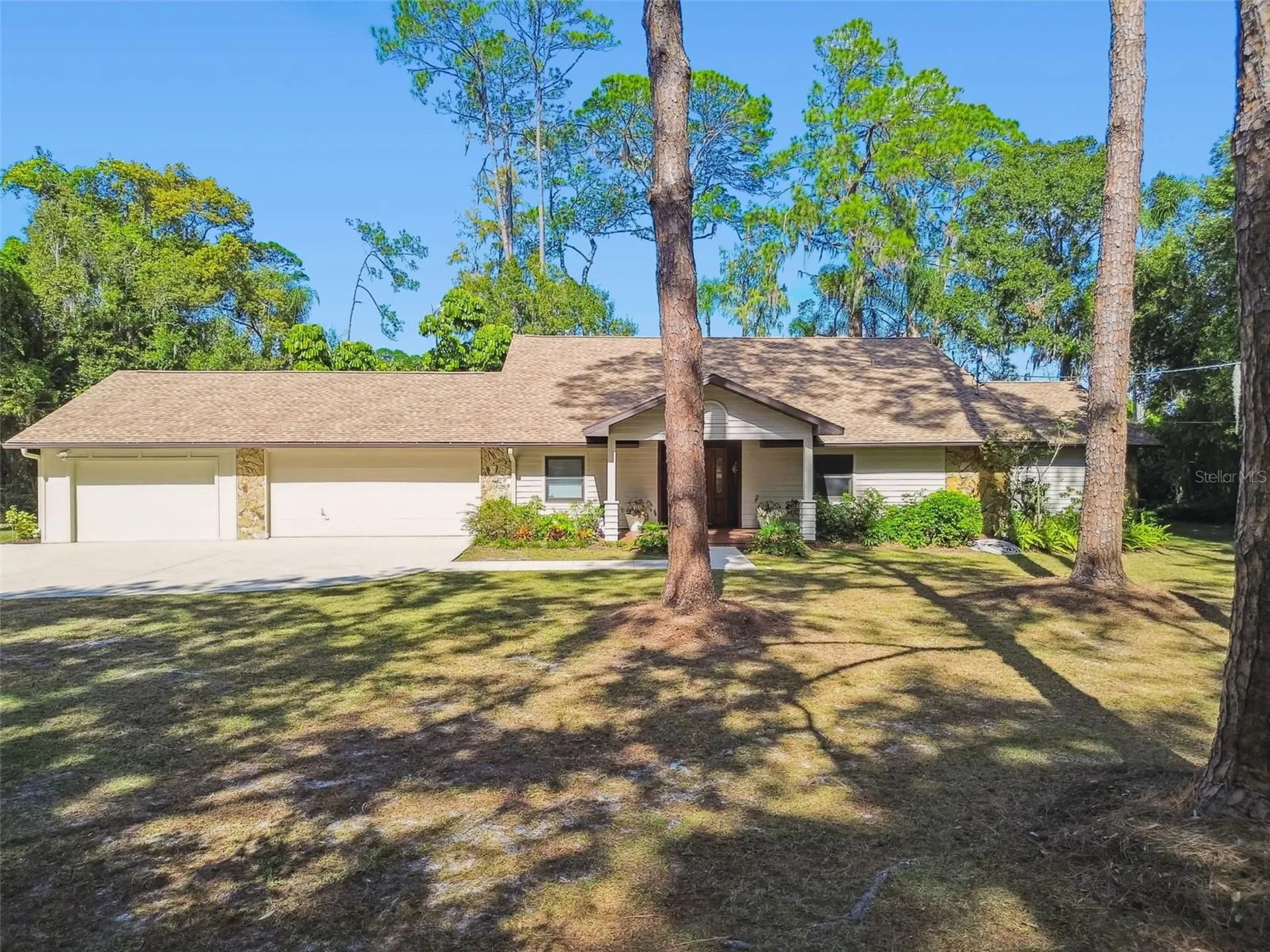 8011 N Mobley Road Odessa FL 33556