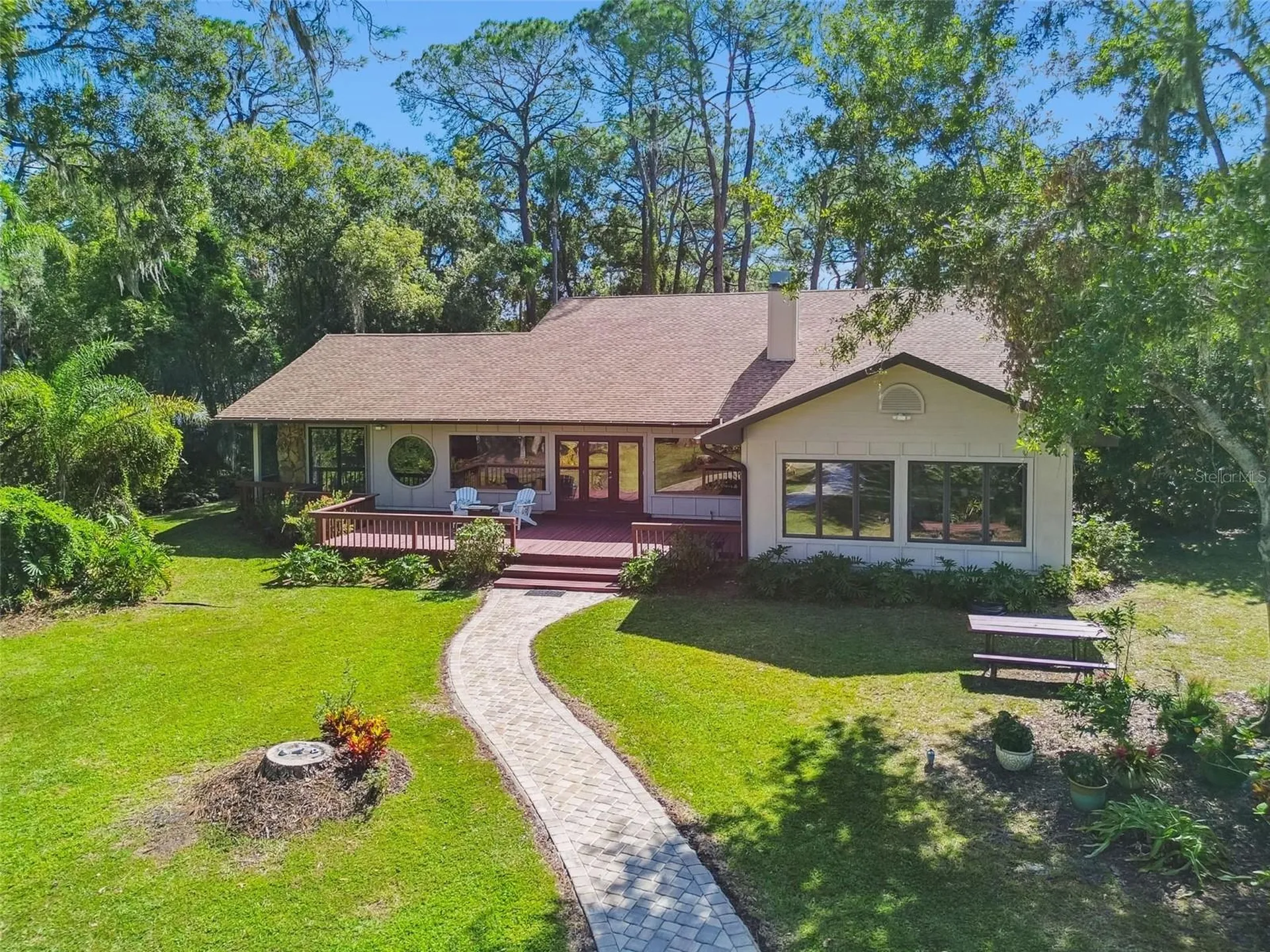 8011 N Mobley Road Odessa FL 33556