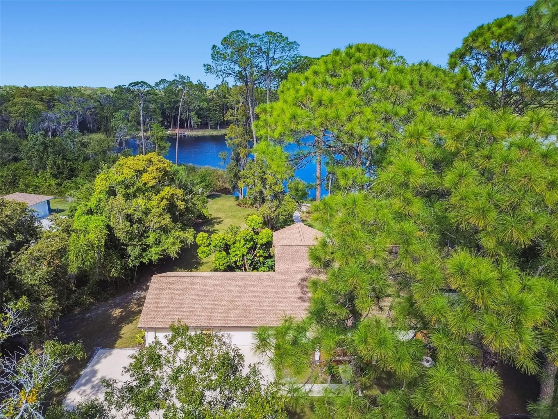 8011 N Mobley Road Odessa FL 33556