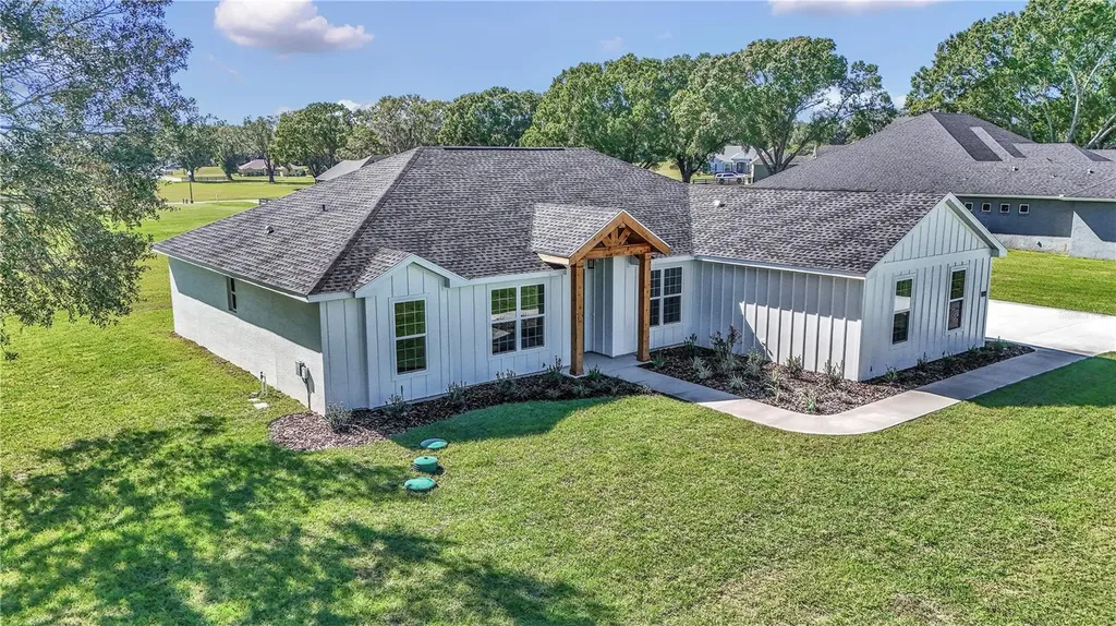 1916 NW 80th Street Ocala FL 34475