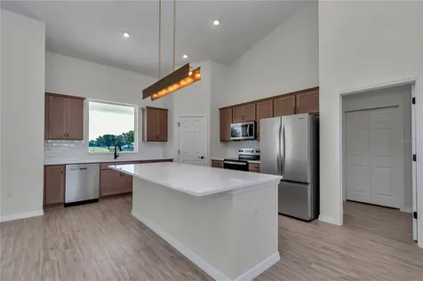 1916 NW 80th Street Ocala FL 34475