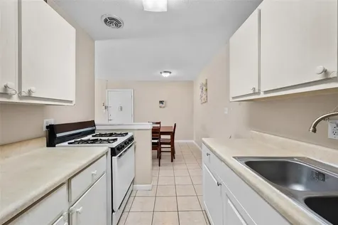 1700 SW 16th Court Gainesville FL 32608