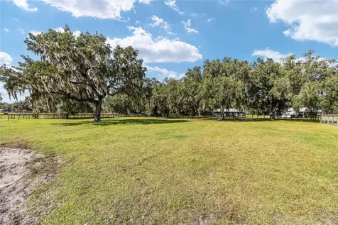 13370 W Highway 318 Williston FL 32696