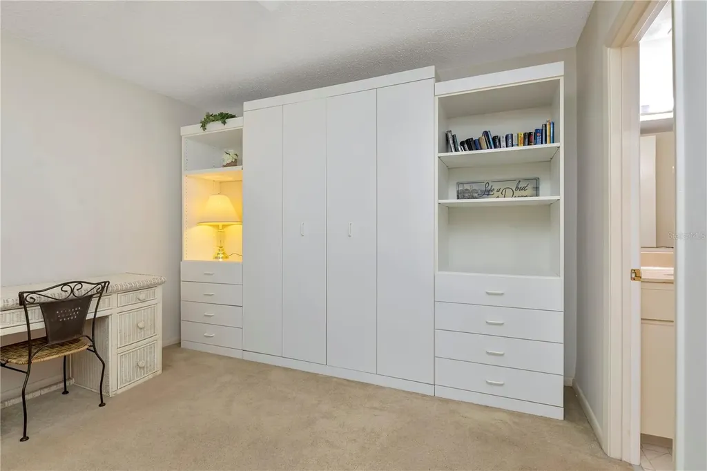 1813 Mariner Drive Tarpon Springs FL 34689
