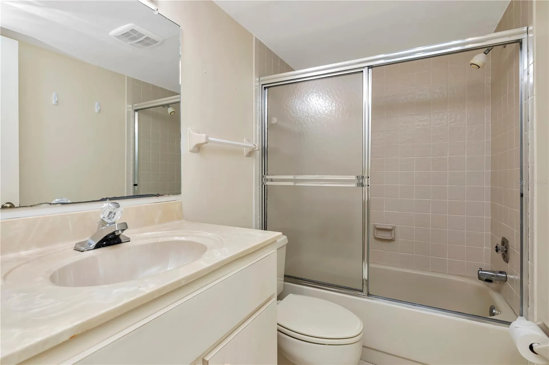 1813 Mariner Drive Tarpon Springs FL 34689