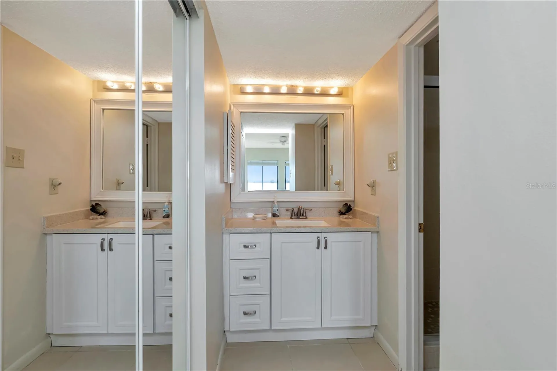 1813 Mariner Drive Tarpon Springs FL 34689