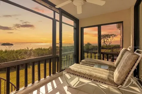 1813 Mariner Drive Tarpon Springs FL 34689