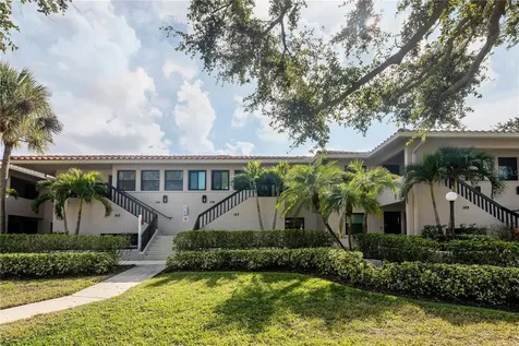 1813 Mariner Drive Tarpon Springs FL 34689