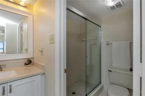 1813 Mariner Drive Tarpon Springs FL 34689