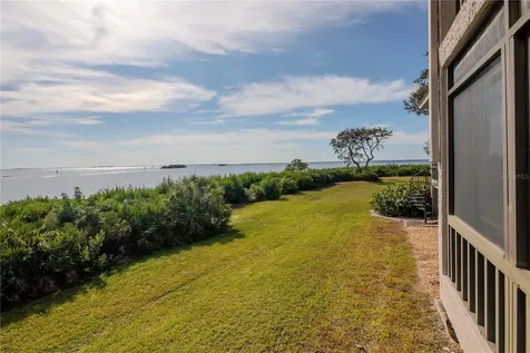 1813 Mariner Drive Tarpon Springs FL 34689